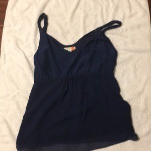 Banana Republic navy tank top🦋